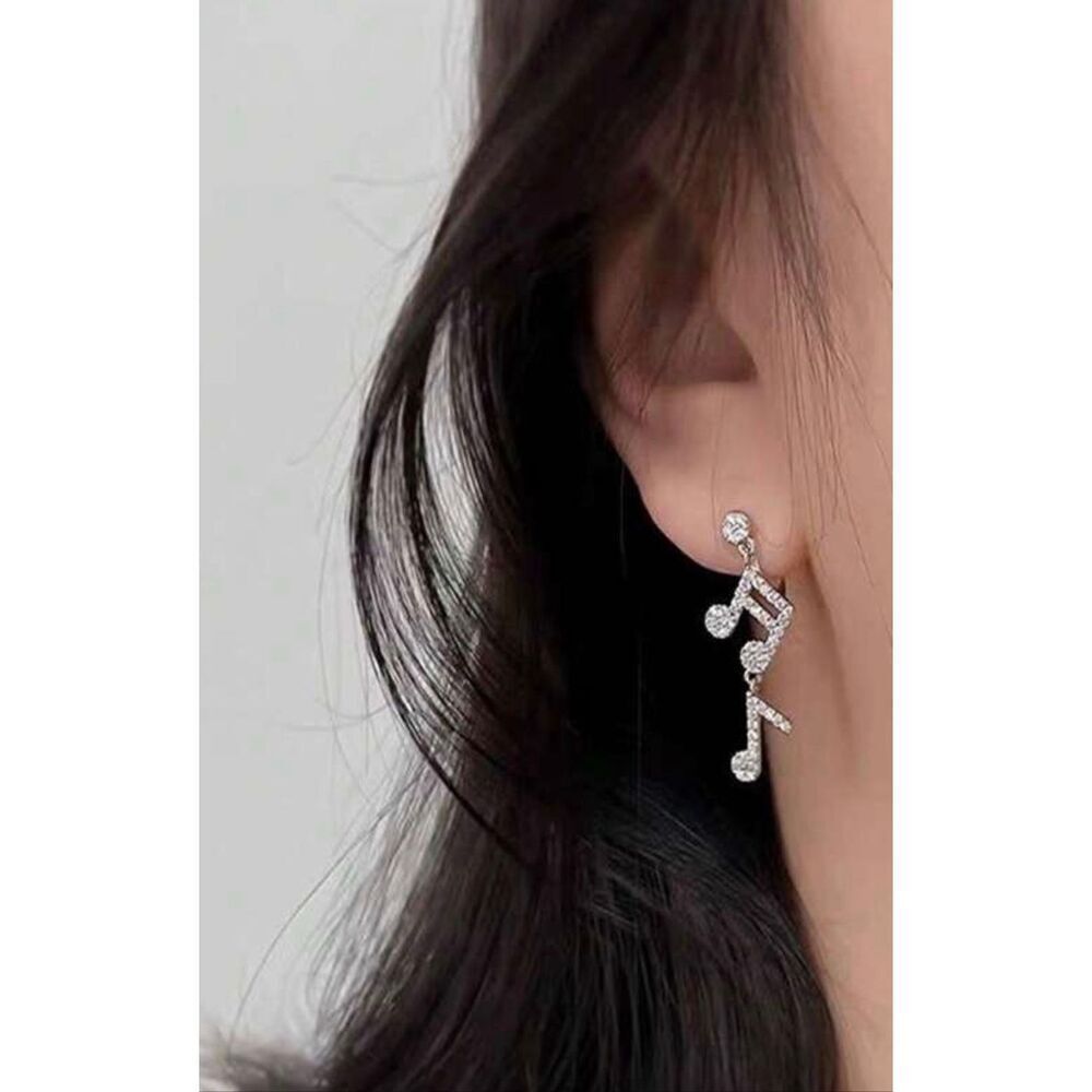 Musical Note Earrings - Picture 5 of 6